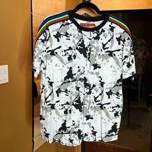 Rolling Paper Black/White/Gray Camo Tee w/ Stripe Shoulders Size Medium